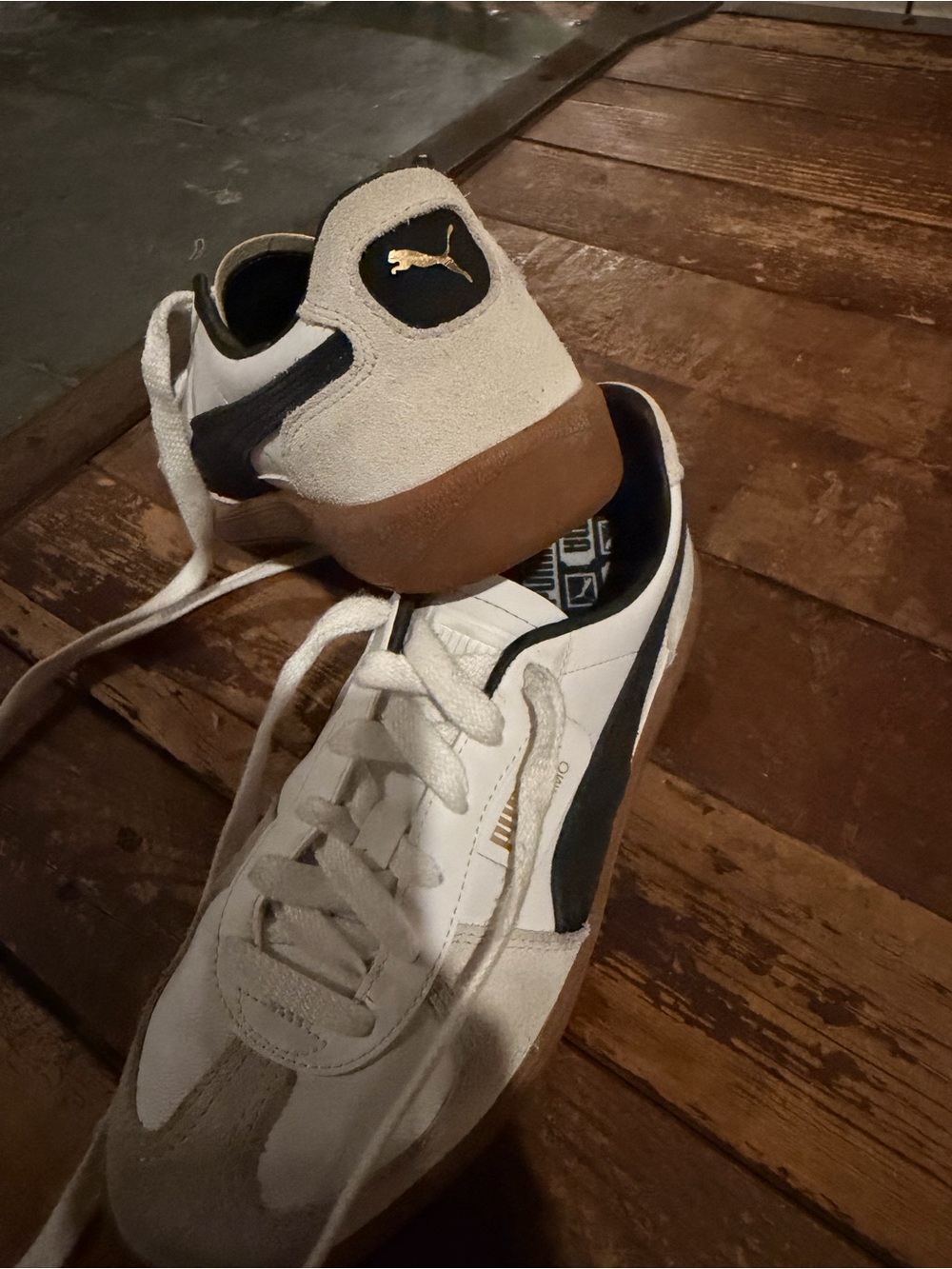 PUMA Palermo Sneaker - Women's size 8 - Picture 5 of 7